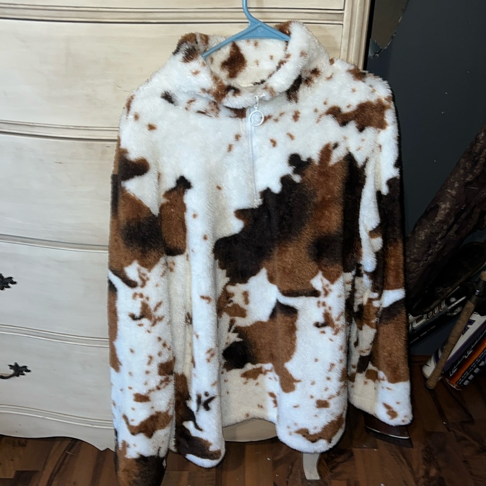 Women’s cow print fuzzy jacket